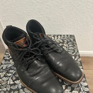 Australia Brand Invito Black leather lace up ankle boots with an indie vibe